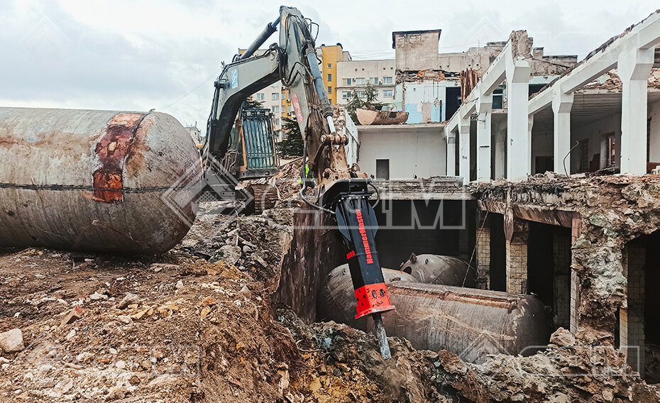 HammerMaster: ,    